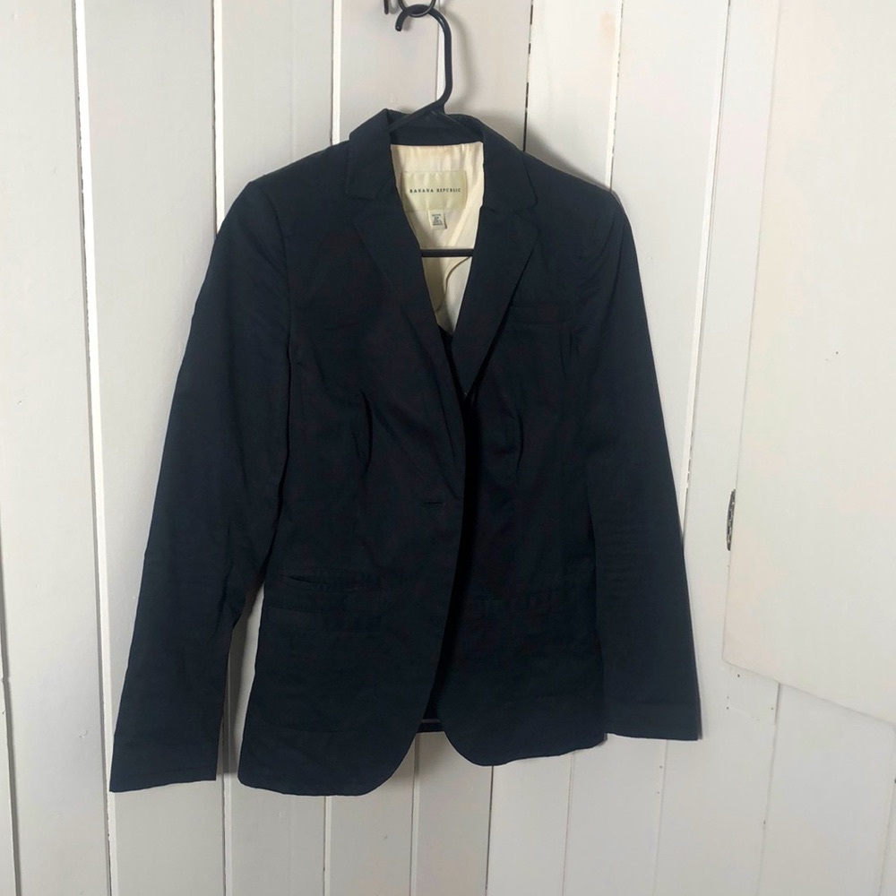 Banana Republic black tailored blazer